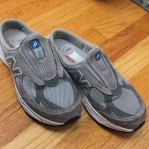 7.5W New Balance Heritage W990SG3